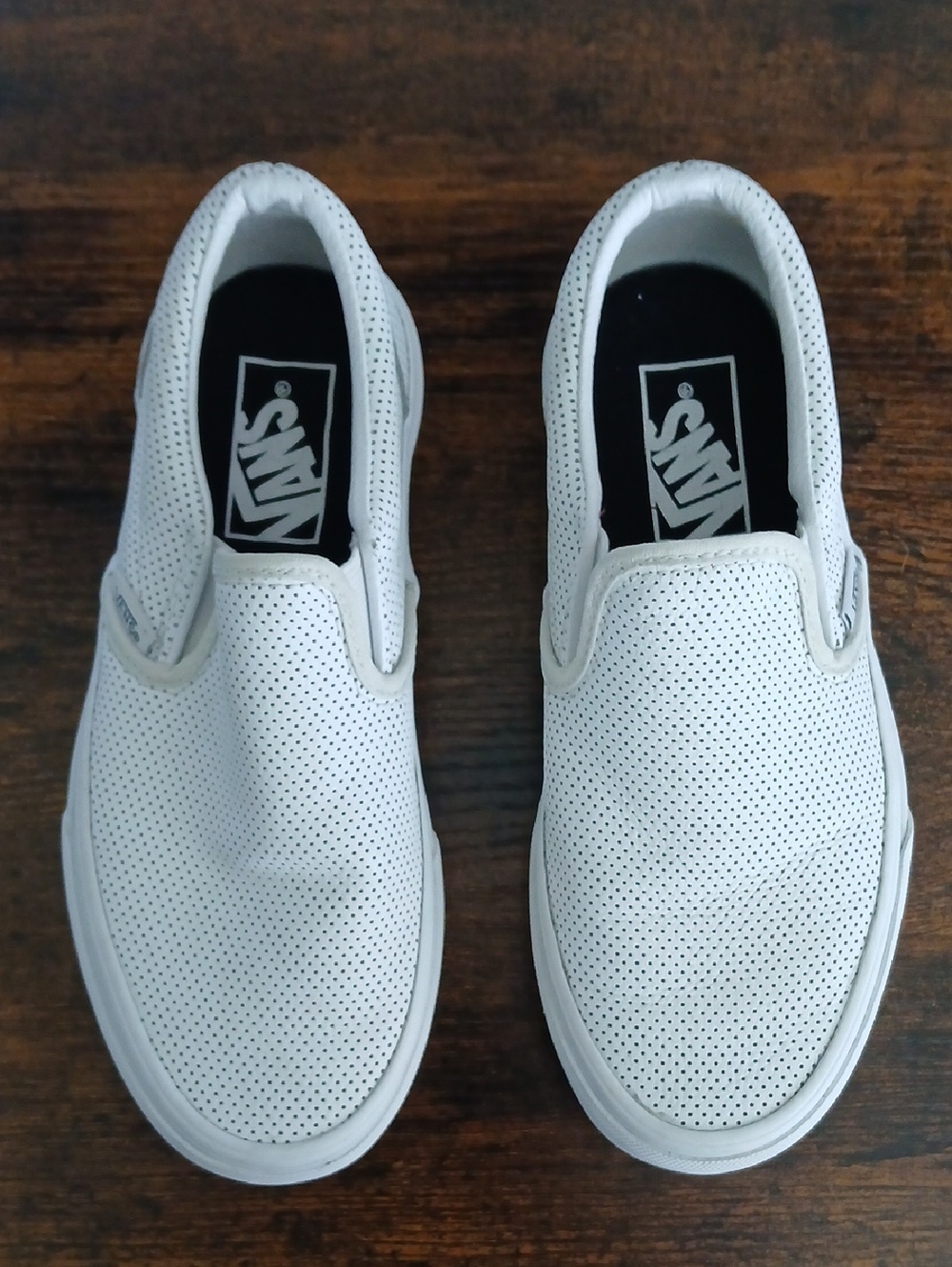 Vans Classic Slip-On White Perforated Leather Sneakers Womens SZ 5 Mens SZ 3.5